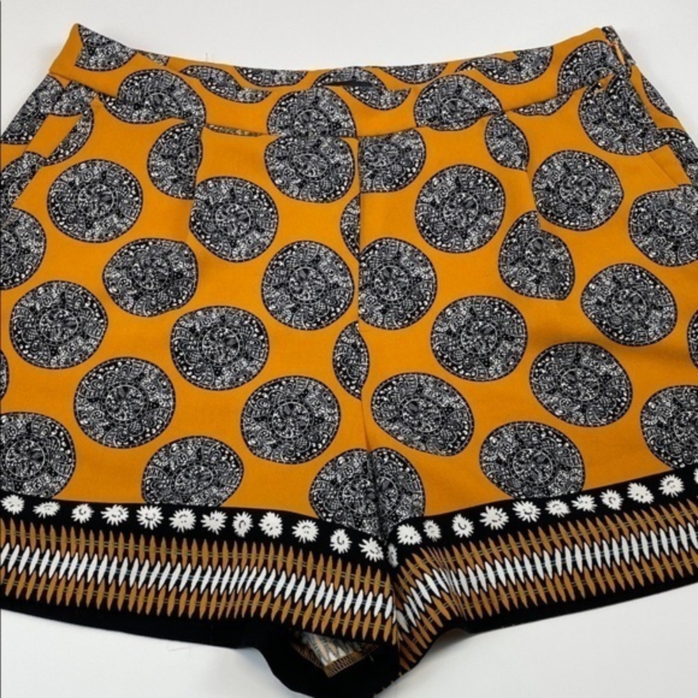 Ann Taylor Factory Printed High Waist Dress Shorts Mustard Black Sz 10